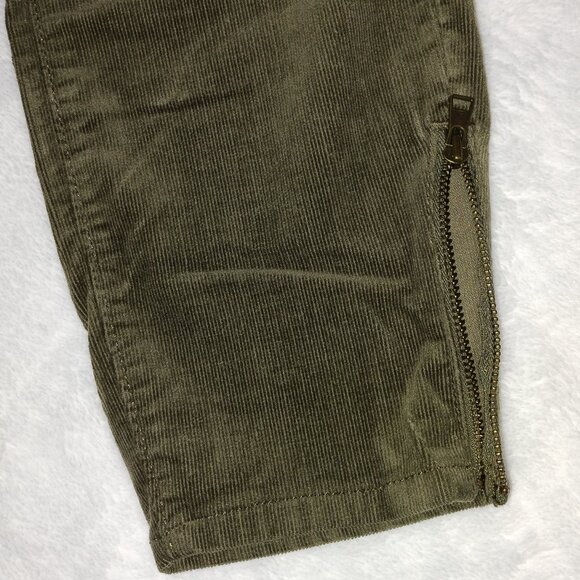 Women's Made and Loved Loft Green Corduroys Size 6/28. EUC. - Picture 4 of 8